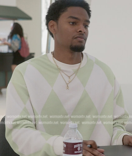 Jr's green argyle print sweater on All American Homecoming