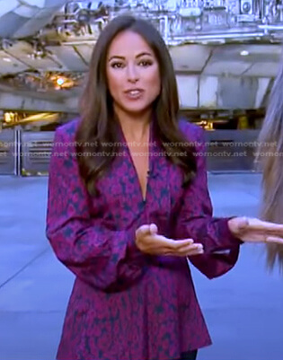 Kaylee Hartung's navy and purple printed top on Good Morning America