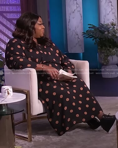 Loni's black polka dot v-neck dress on The Real