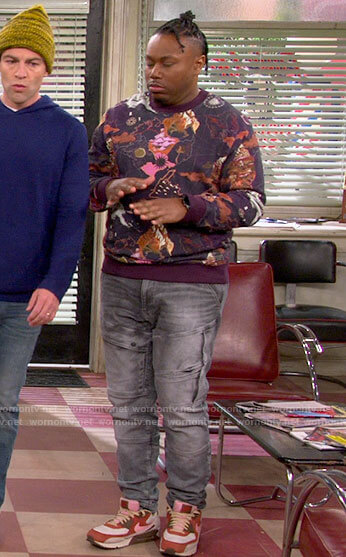Marty's purple map print sweatshirt on The Neighborhood