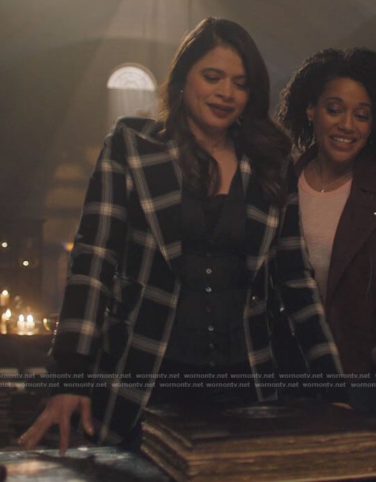 Mel's black plaid blazer on Charmed