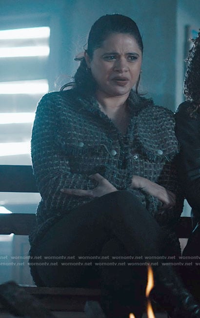 Mel's tweed shirt jacket on Charmed