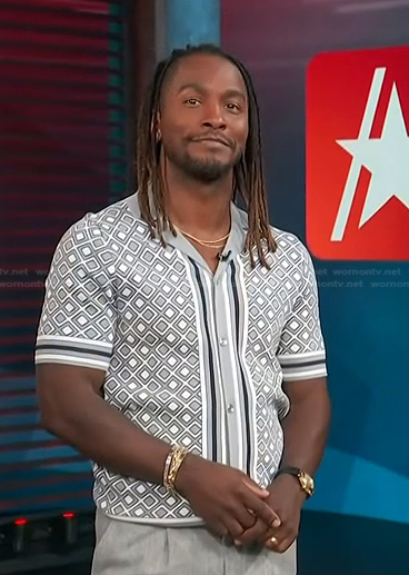 Scott's grey geometric print shirt on Access Hollywood
