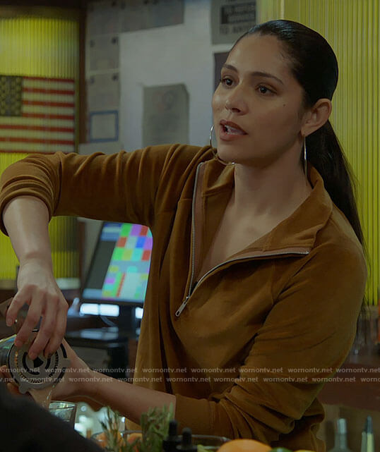 Stella's brown velour sweatshirt on Chicago Fire
