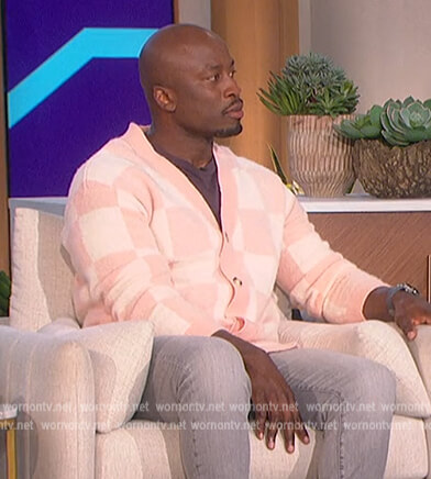 Akbar's pink check cardigan on The Talk