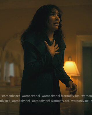 Allison's green wrap coat on The Umbrella Academy