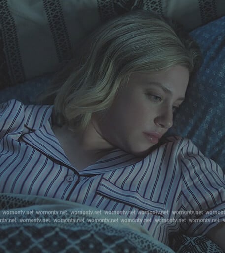 Betty's pink stripe pajamas on Riverdale