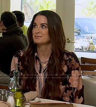Kyle's black contrast floral blouse on The Real Housewives of Beverly Hills