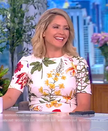 Sara's white floral print sheath on The View