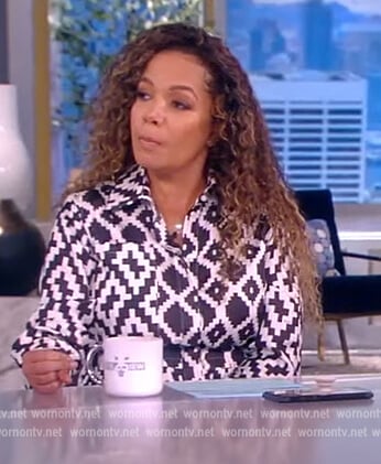 Sunny's geometric print shirtdress on The View