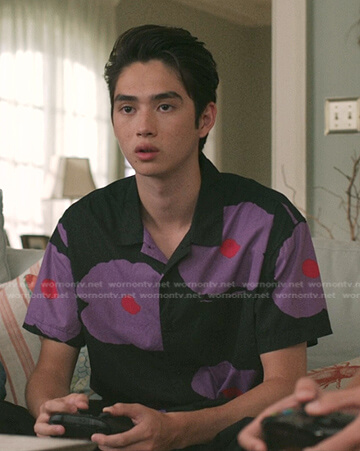 Steven's black and purple floral shirt on The Summer I Turned Pretty