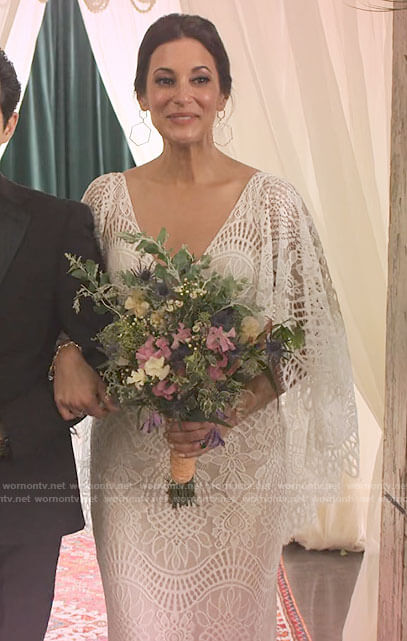 Amy's wedding dress on Maggie