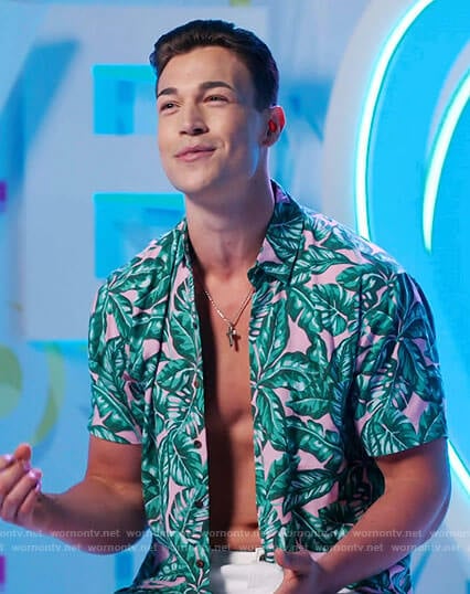 Andy's pink leaf print shirt on Love Island USA