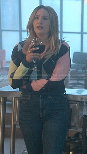 Dabia's argyle cardigan and jeans on Good Trouble