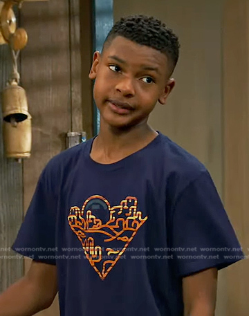 Bill's navy printed tee on Bunkd