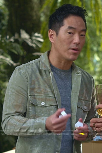 Dave's green button down shirt on Maggie