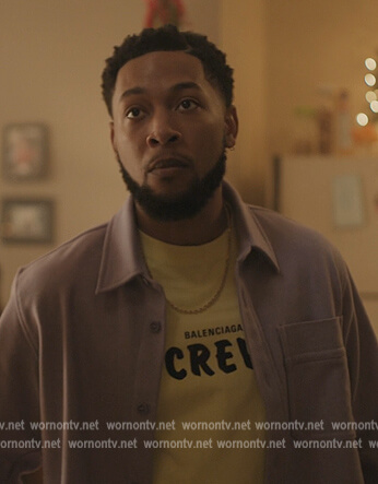 Emmett's yellow Crew print tee on The Chi