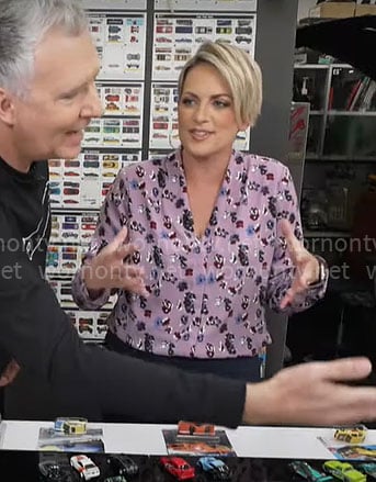 Jamie Yuccas's purple floral blouse on CBS Mornings
