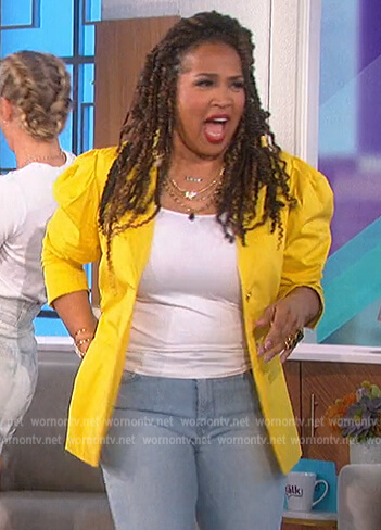 Kim Whitley's yellow puff sleeve blazer on The Talk