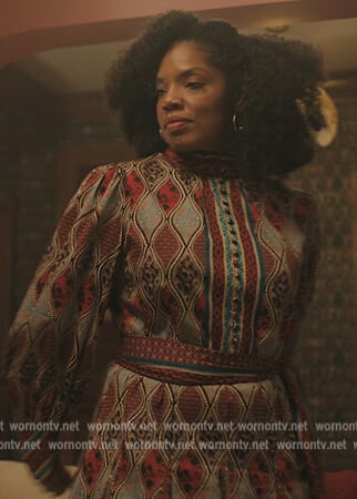 Nina's printed button front mini dress on The Chi