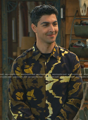 Parker's brown snake print shirt on Bunkd