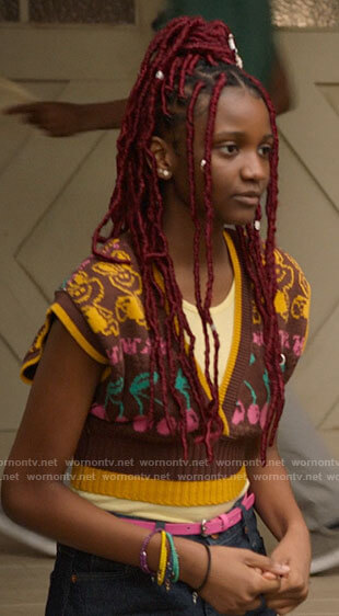 Alex's printed sweater vest on High School Musical The Musical The Series