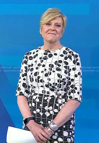 Anne Thompson's black and white leaf print dress on Today