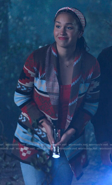 Gina's geometric print cardigan on High School Musical The Musical The Series