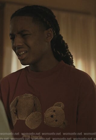 Jake's pink teddy bear graphic tee on The Chi