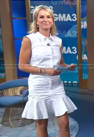 Jennifer's white ruched shirtdress on Good Morning America