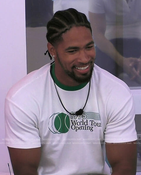 Jesse's 1975 World Tour Opening t-shirt on Love Island USA