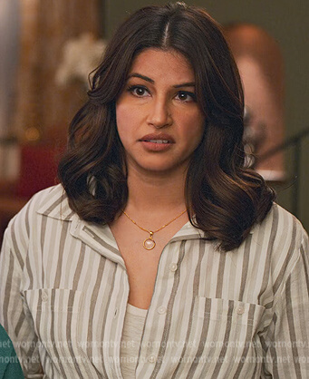Kamala's pearl necklace on Never Have I Ever