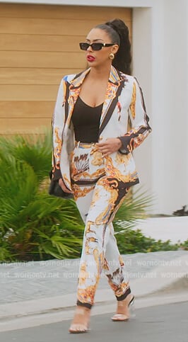 Kayla's white printed blazer and pants on Selling the OC