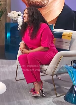 Kym Whiteley's printed tulle heels on E! News Daily Pop