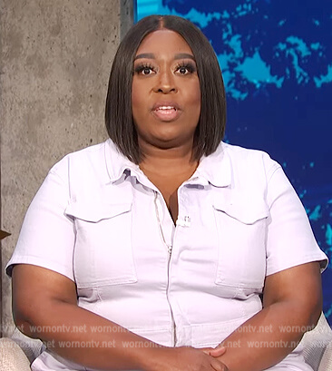 Loni's lavender denim jumpsuit on E! News Daily Pop