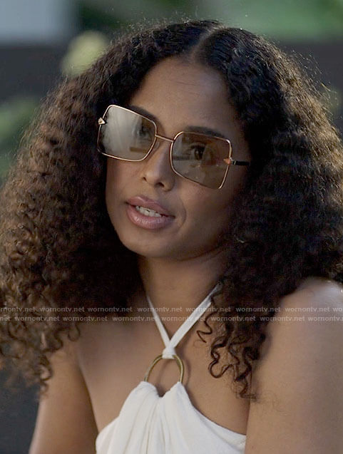 Piper's sunglasses on American Horror Stories