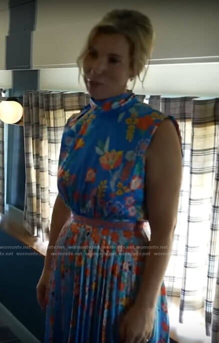 Shaina Papach's blue floral dress on CBS Mornings