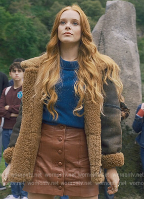 Bloom's shearling jacket and leather skirt on Fate The Winx Saga
