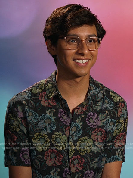 Carlos's black floral shirt on High School Musical The Musical The Series