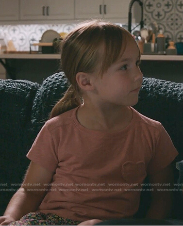 Gigi's pink heart pocket tee on The Resident