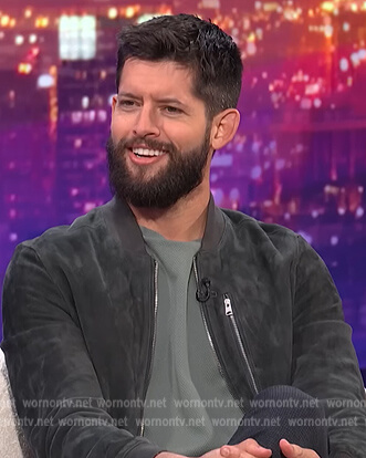 Hunter's gray suede bomber jacket on E! News Nightly Pop