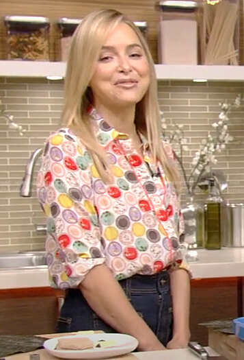 Jenny Mollen's printed blouse on Live with Kelly and Ryan