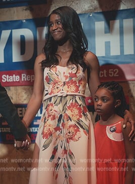 Jessie's pink floral strapless dress on Everythings Trash