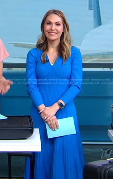 Lori's blue ribbed v-neck dress on Good Morning America