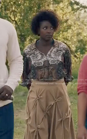Nova's paisley blouse on Queen Sugar