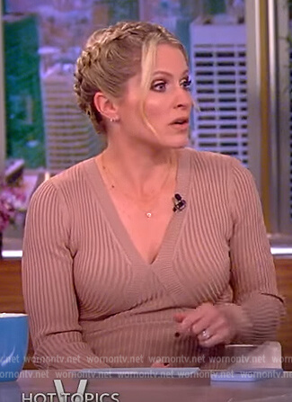 Sara's beige ribbed midi dress on The View