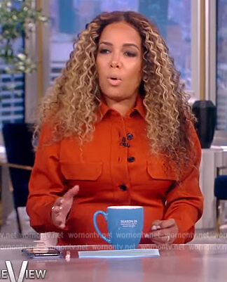 Sunny's brown utility shirt on The View