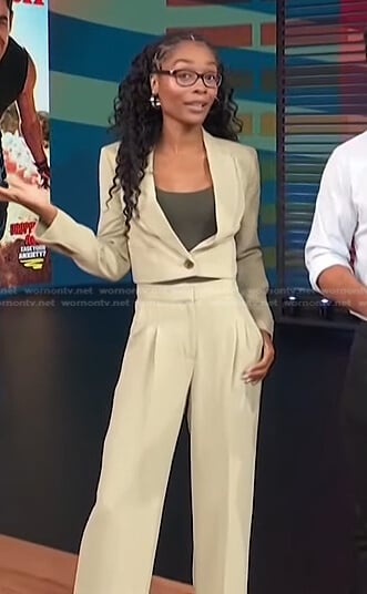 Zuri's light green cropped blazer and pants on Access Hollywood