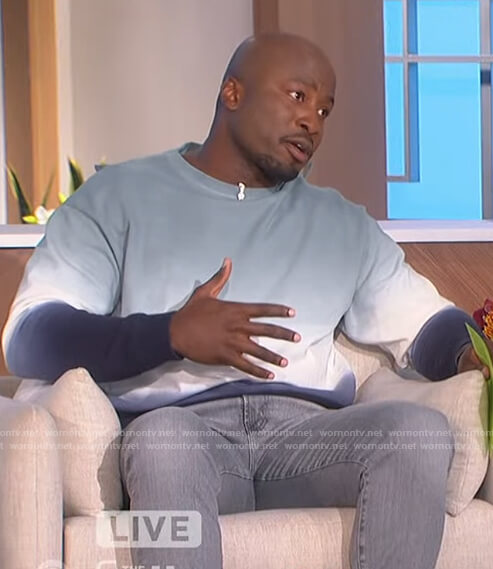 Akbar's tie dye sweatshirt on The Talk