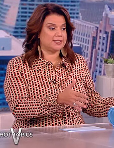 Ana's printed tie waist jumpsuit on The View
